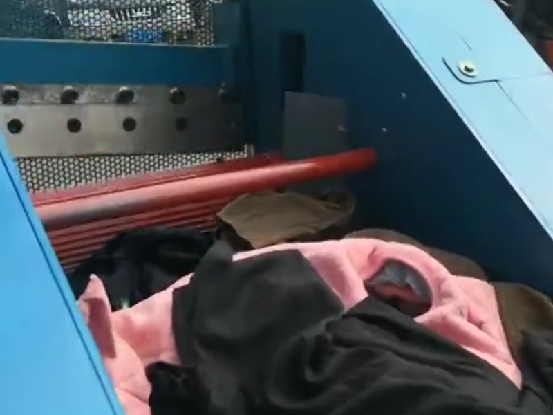 開(kāi)松機(jī)